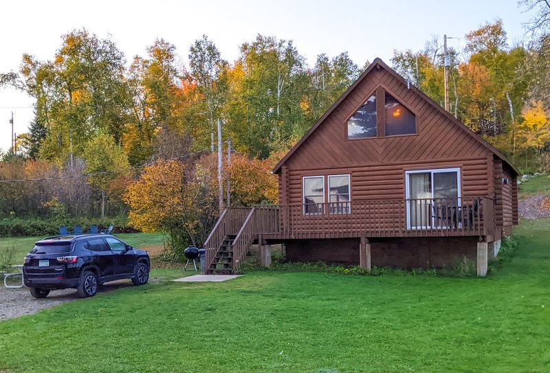 Birch Forest Lodge Cabins (Pelican Lake)