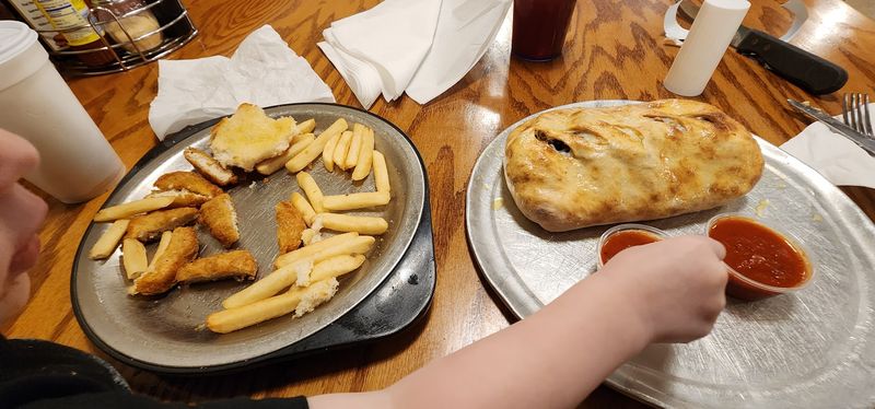 The Calzone That Keeps People Coming Back
