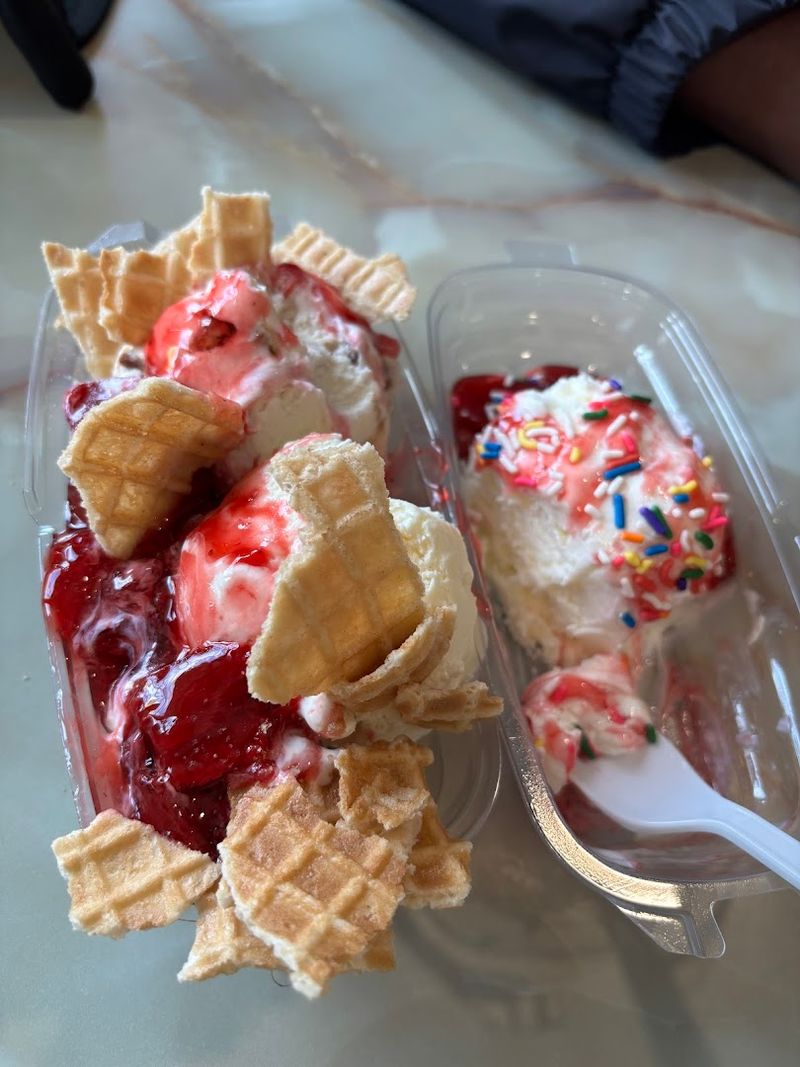 More Than Scoops: Creative Sundaes And Dessert Concoctions