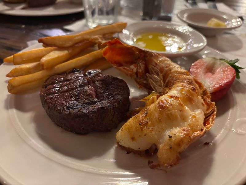 Ace's Steak Seafood & Italian Restaurant