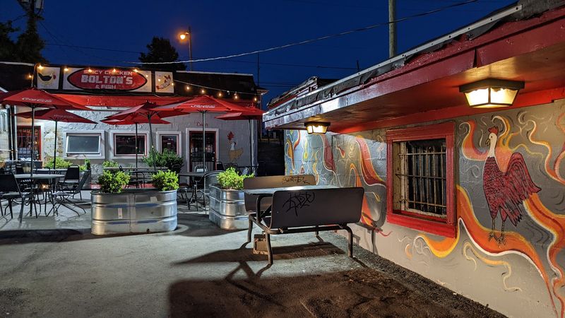 Bolton's Spicy Chicken & Fish