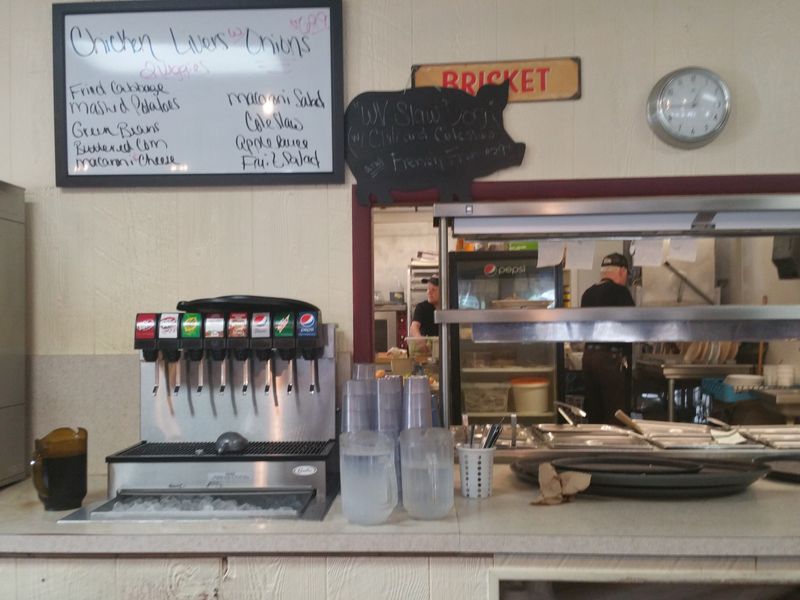 Gravy And Sides That Keep People Talking