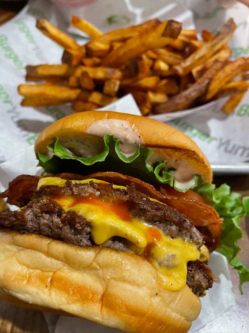 The Menu Focuses On Classic American Burger Simplicity