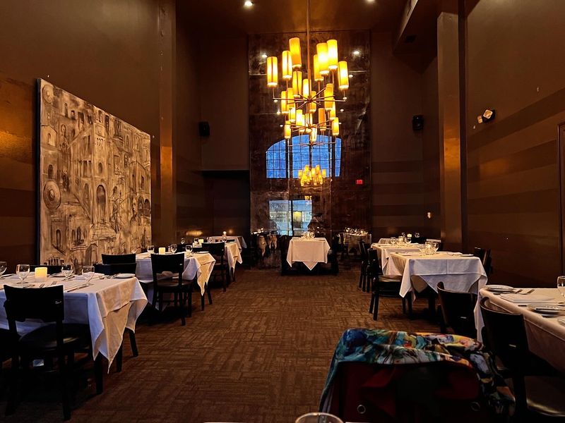 St. John’s Restaurant, 127 Vine St, Chattanooga, TN 37403