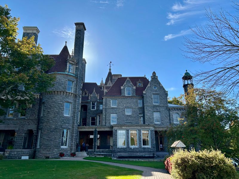 The Thousand Islands Scenic Byway