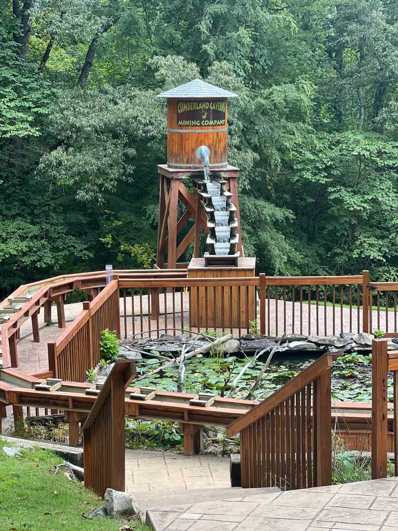 Cumberland Caverns – McMinnville