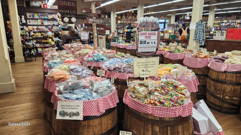 When To Go For A Quieter Stroll