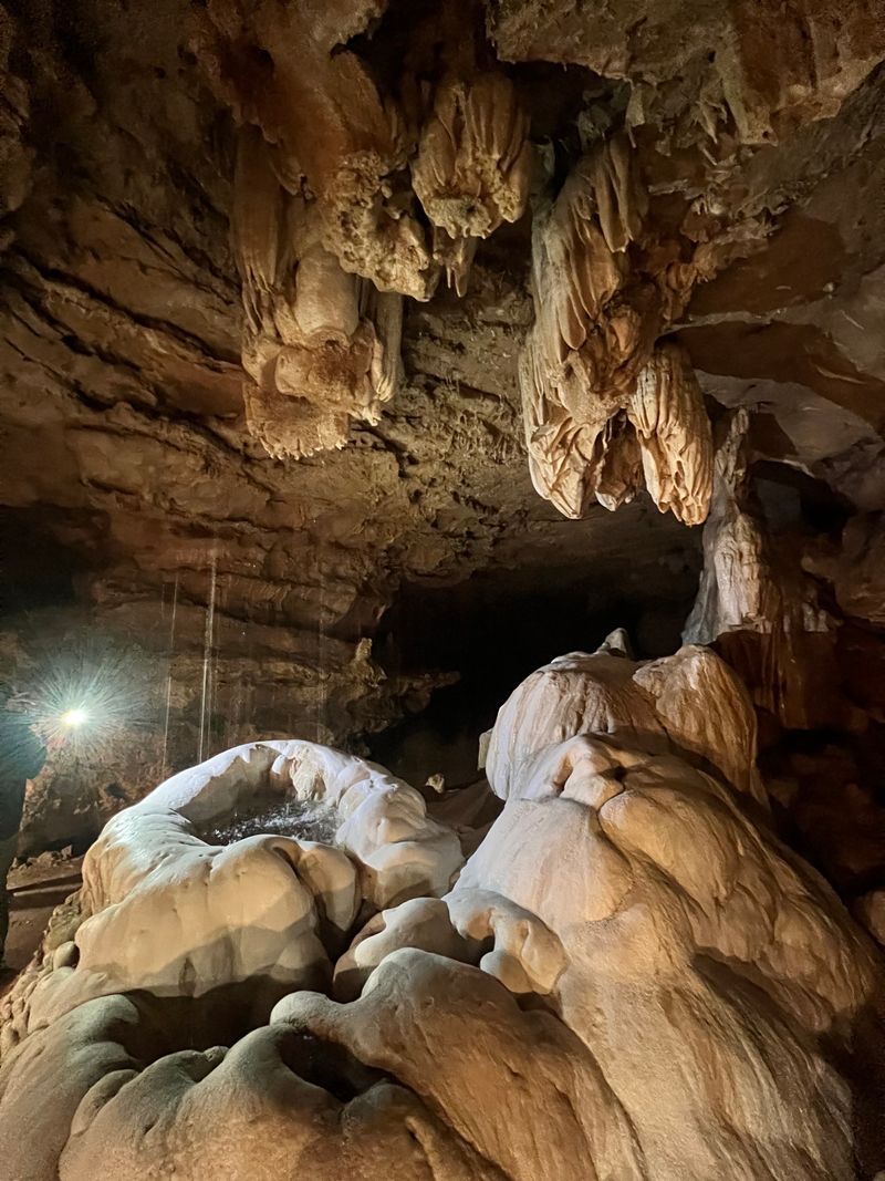 Day Trips To Mystic Caverns And Ozark Caves