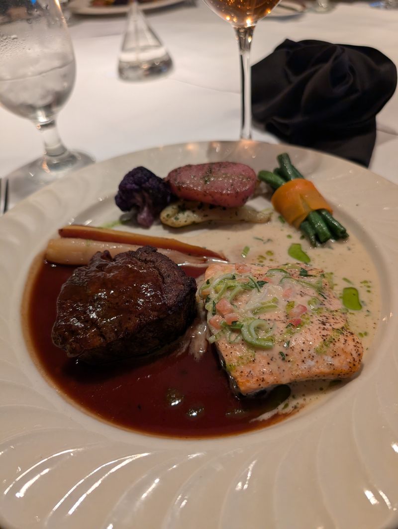 Elegant Tasting Menus That Change With The Seasons