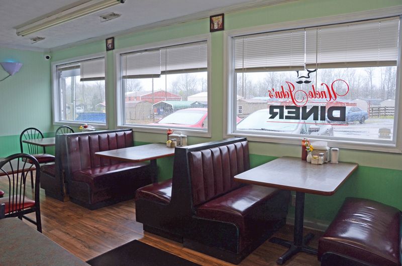 Service Style: Friendly, Unforced, And Clear