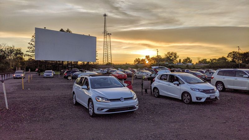 Aut-O-Rama Twin Drive-In Theatre