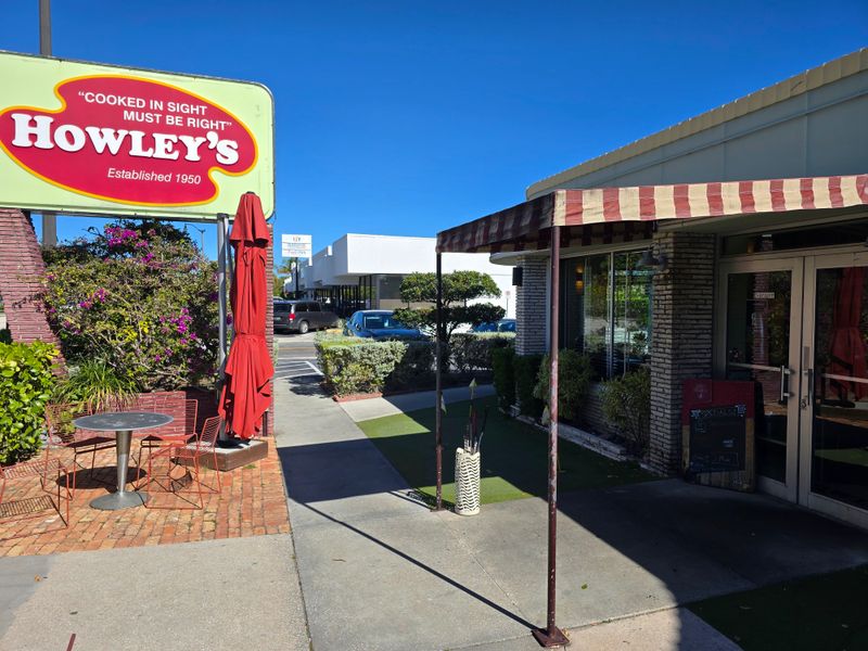 Howley's Diner