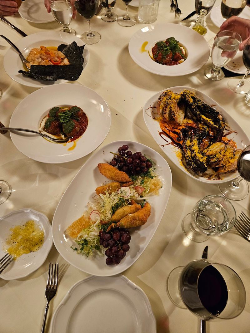 Generous Portions That Keep Diners Satisfied