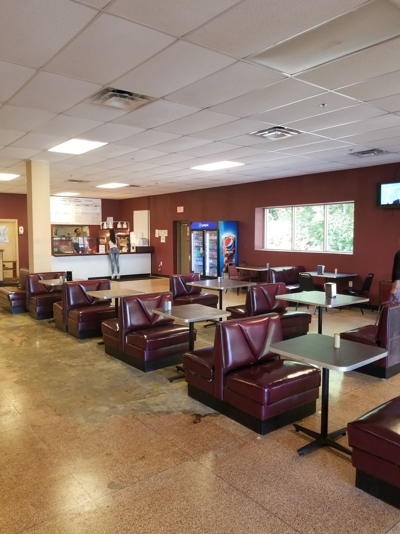 Bailey & Cato’s – 117 E Main St, Madison, TN 37115