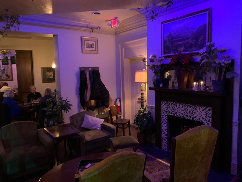 Ordering Tips And Simple Etiquette