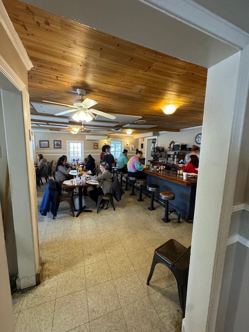 Brother Juniper’s, Memphis, TN