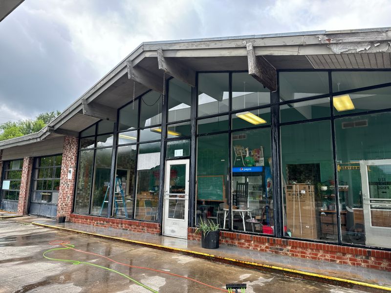 Ozone Cafe & Market - Crab Orchard