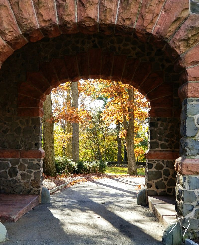 Intricate Architectural Details That Transport You To Another Era