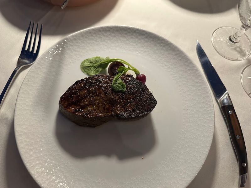 The Menu Range That Keeps Both Steak Lovers And Seafood Fans Coming Back