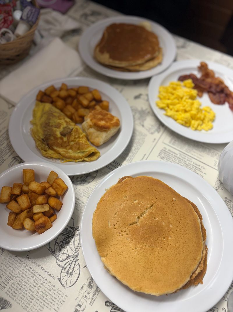 Service Rhythm That Balances Speed And Care