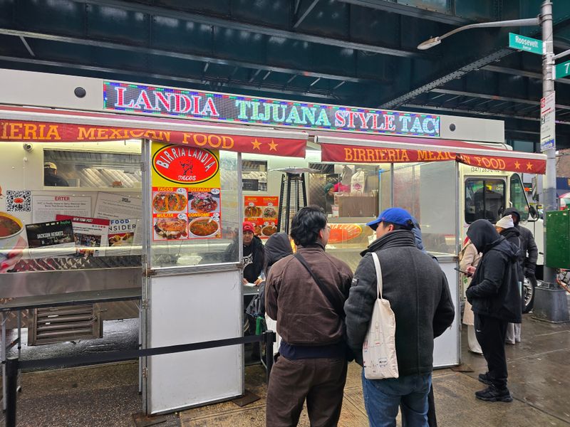 Birria-Landia (Jackson Heights)