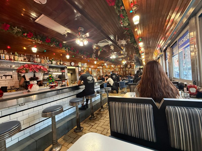 Lunch Staples With Real Staying Power