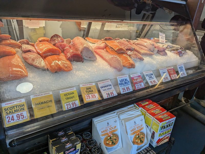 Santa Barbara Fish Market & Restaurant