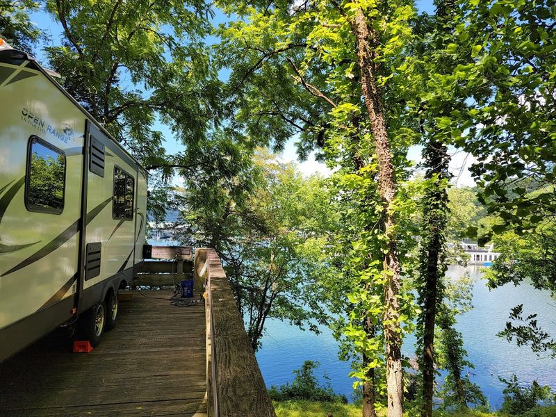 Edgar Evins State Park Campground