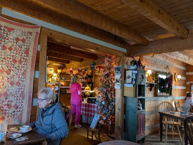 Apple Cake Tea Room, Farragut, TN