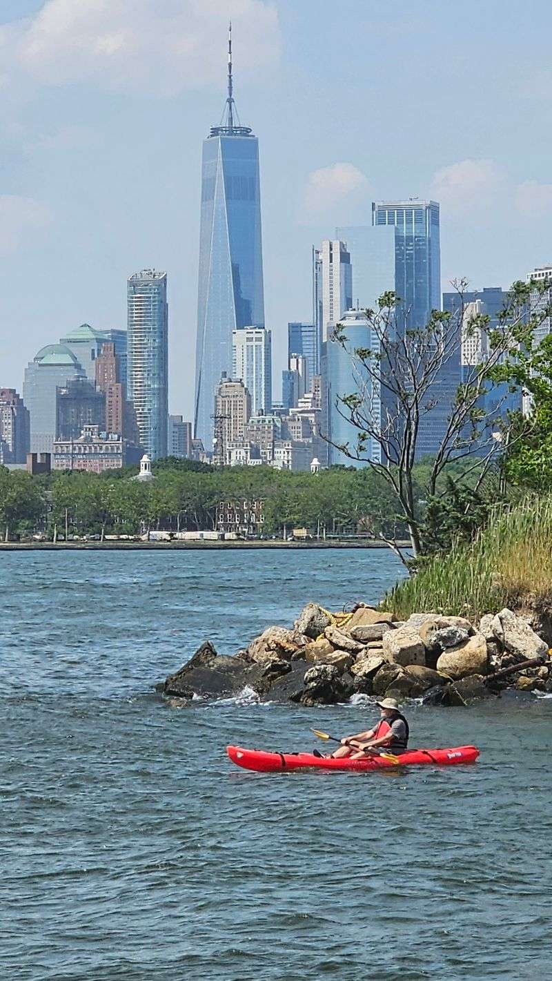Louis J. Valentino Jr. Park & Pier, Brooklyn