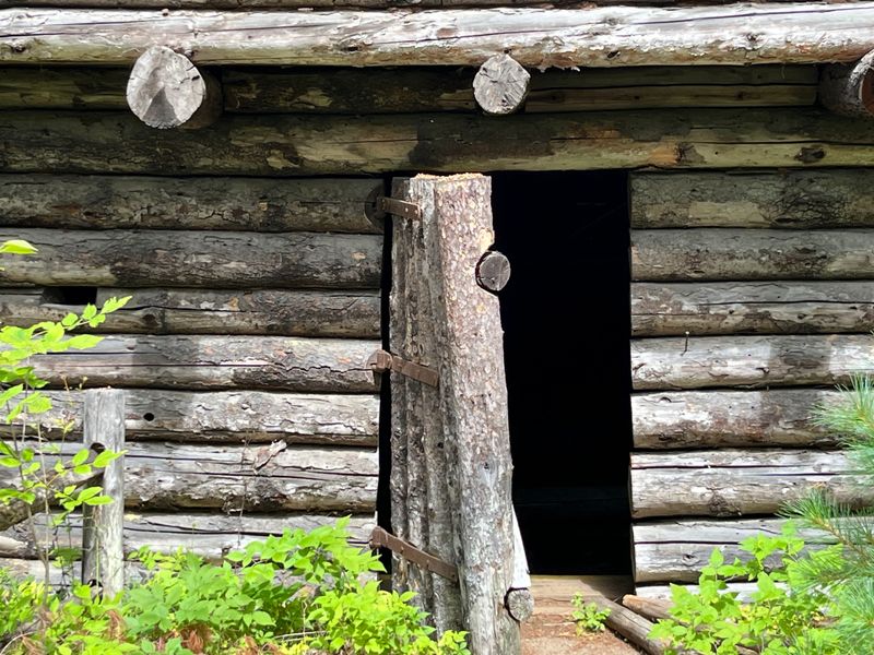 When Night Finds The False Fronts