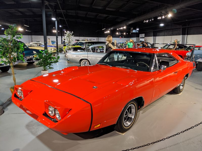 Post-War Lines And The Art Of Confidence