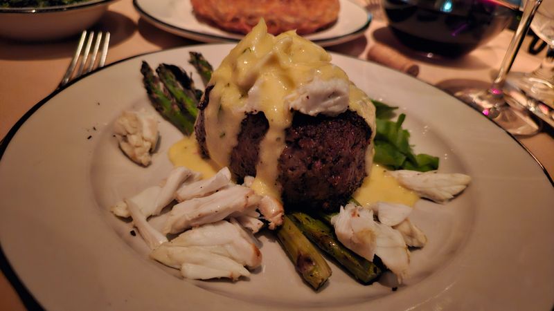 A Menu That Stays True To Timeless Steakhouse Traditions