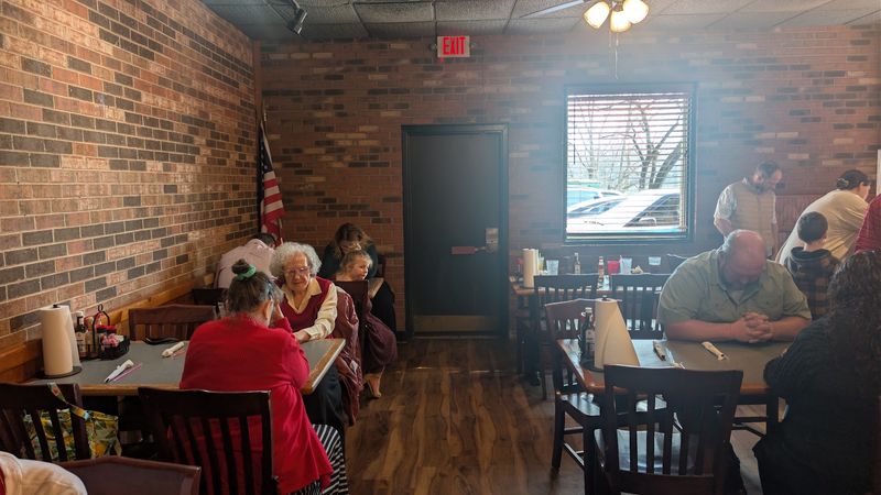 Atmosphere And Dining Room Feel