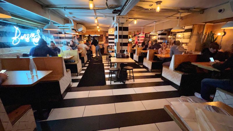 Navigating The Crowd With Ease