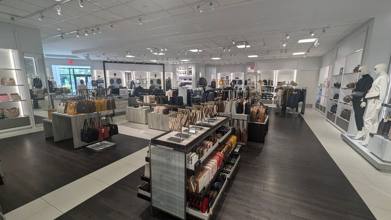 Brand Names Without The Manhattan Price Tags