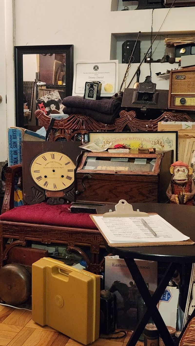 Someone's Entire Apartment Is Basically A Time Machine And You Can Actually Touch Everything