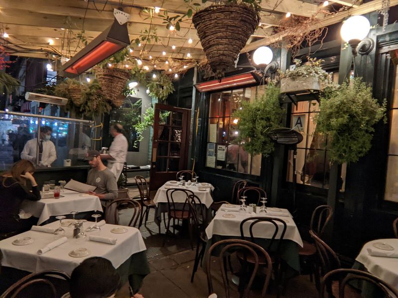 Elio’s Restaurant (Manhattan)