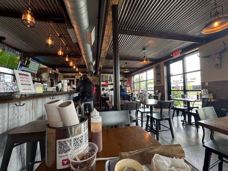 Smok-Haus – Hicksville & Garden City, Long Island