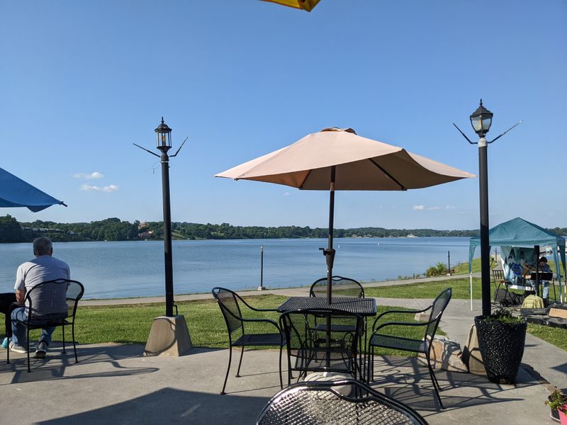 Angelo’s At The Point