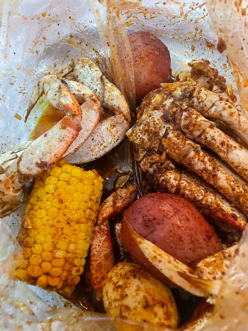 Mr. & Mrs. Crab Juicy Seafood & Bar – Kissimmee