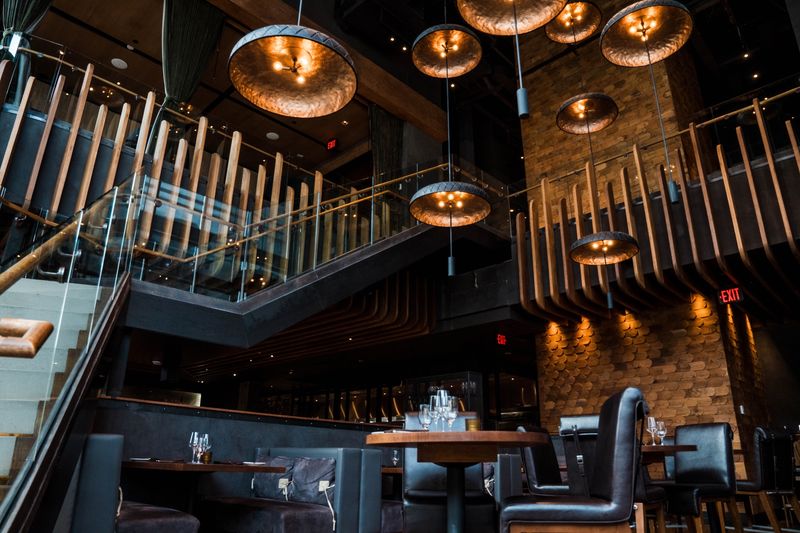 Oak Steakhouse – 801 Clark Pl, Nashville, TN 37203