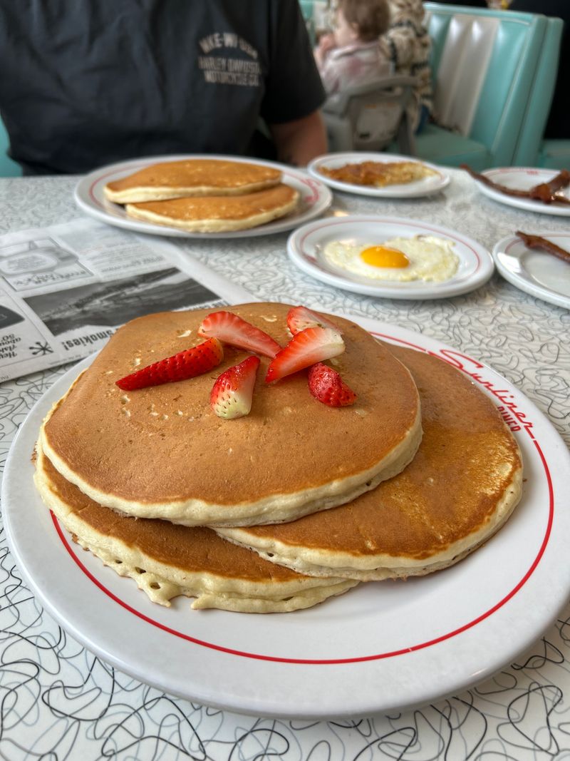 Menu Highlights That Stay True To Classic Diner Roots