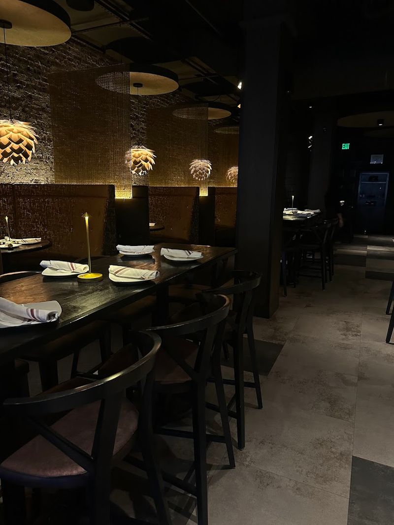 The Noise Level And Overall Comfort