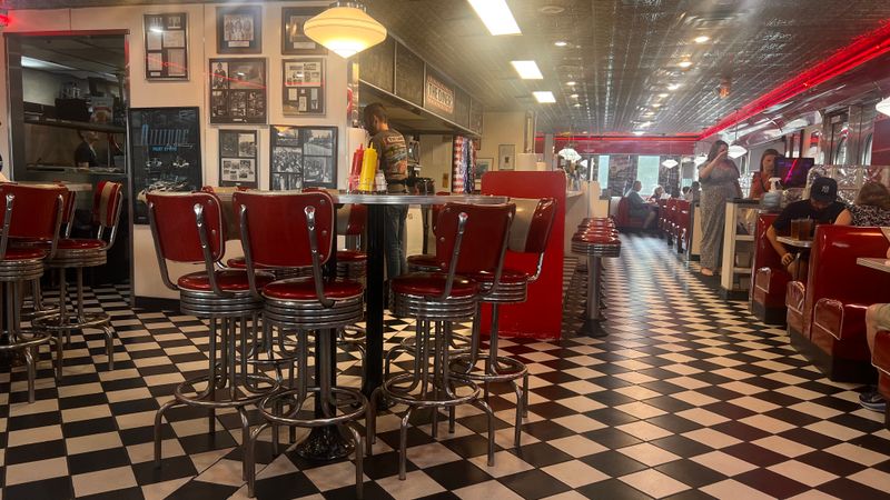 Atmosphere Tuned To Memory