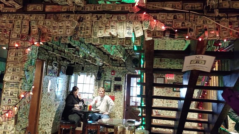 Cozy Old-World Pub Ambience In North Georgia