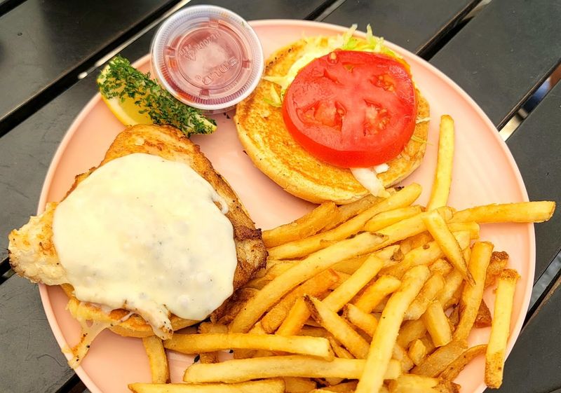 Simple Preparation Letting The Fish Shine