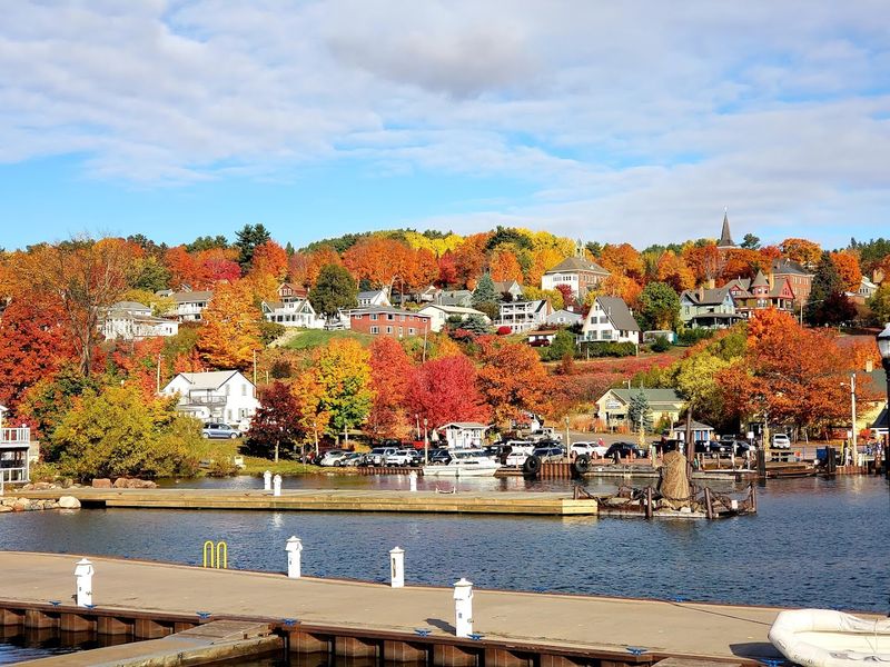 A Fall Foliage Destination That Feels Surprisingly Quiet