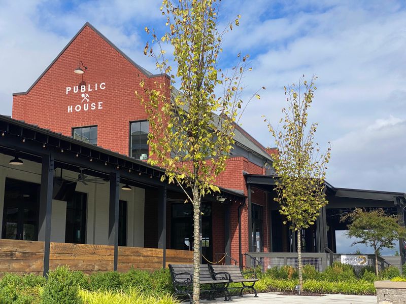 Coal Town Public House – 187 Front St Suite 103B, Franklin, TN 37064