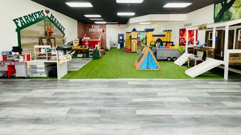 I Love Indoors (Davie)